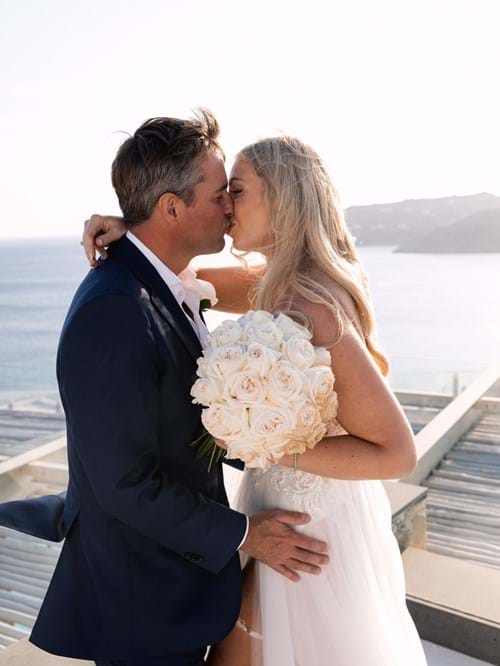 Image 20 of White Luxury Wedding in Mykonos