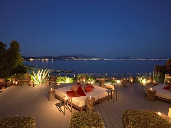 Island Art and Taste - A Contemporary, Luxury Wedding Venue in Athens ...