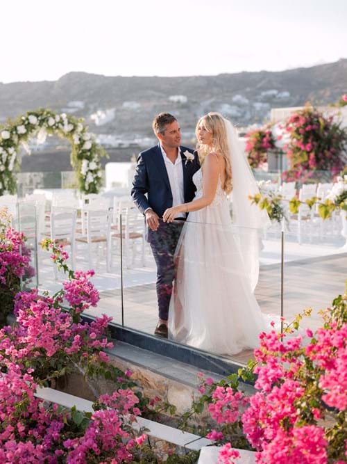 Image 24 of White Luxury Wedding in Mykonos
