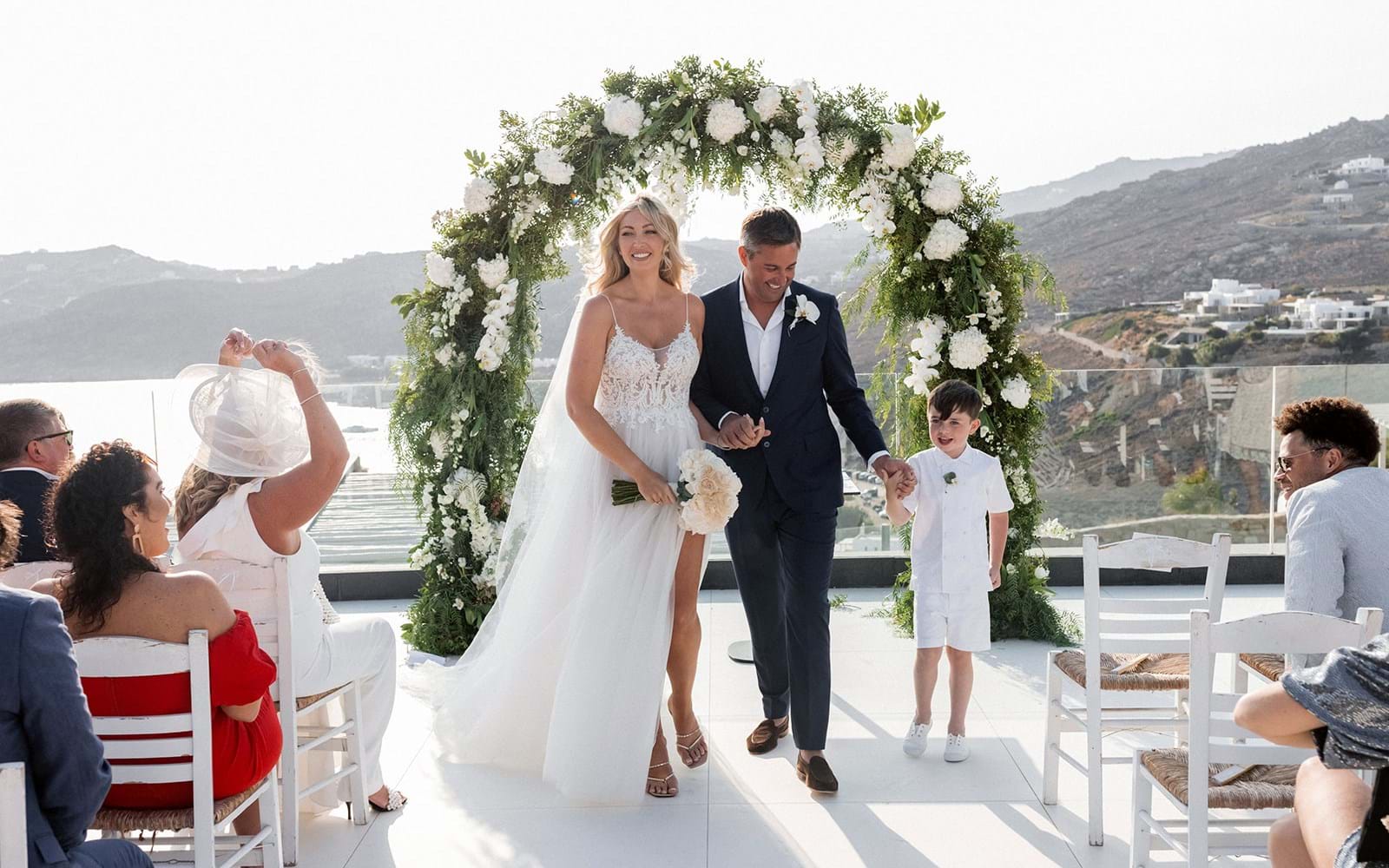 White Luxury Wedding in Mykonos