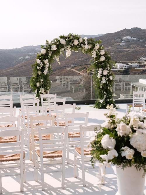 Image 6 of White Luxury Wedding in Mykonos