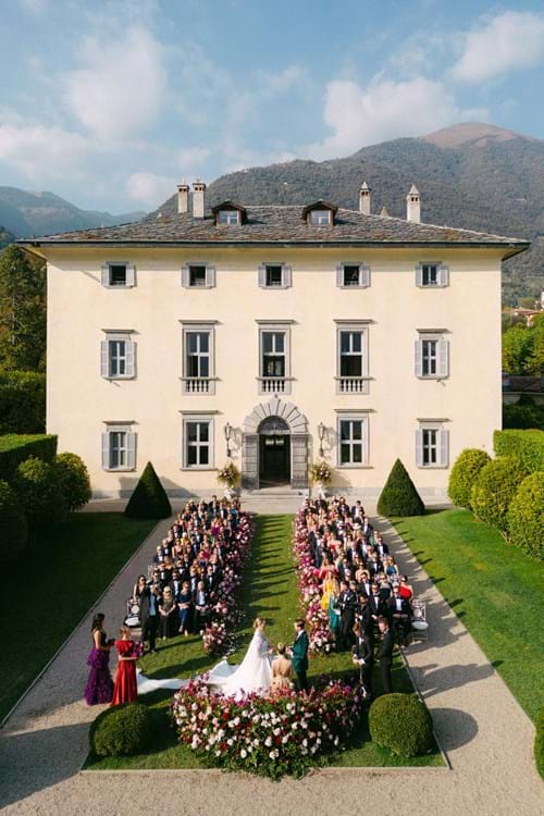 Image 63 of Villa Balbiano Colorful Wedding