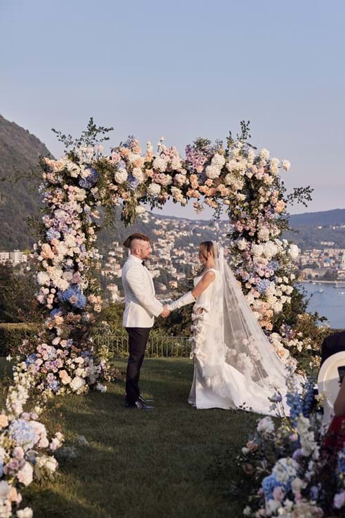 Image 89 of Lake Como Wedding in Blue