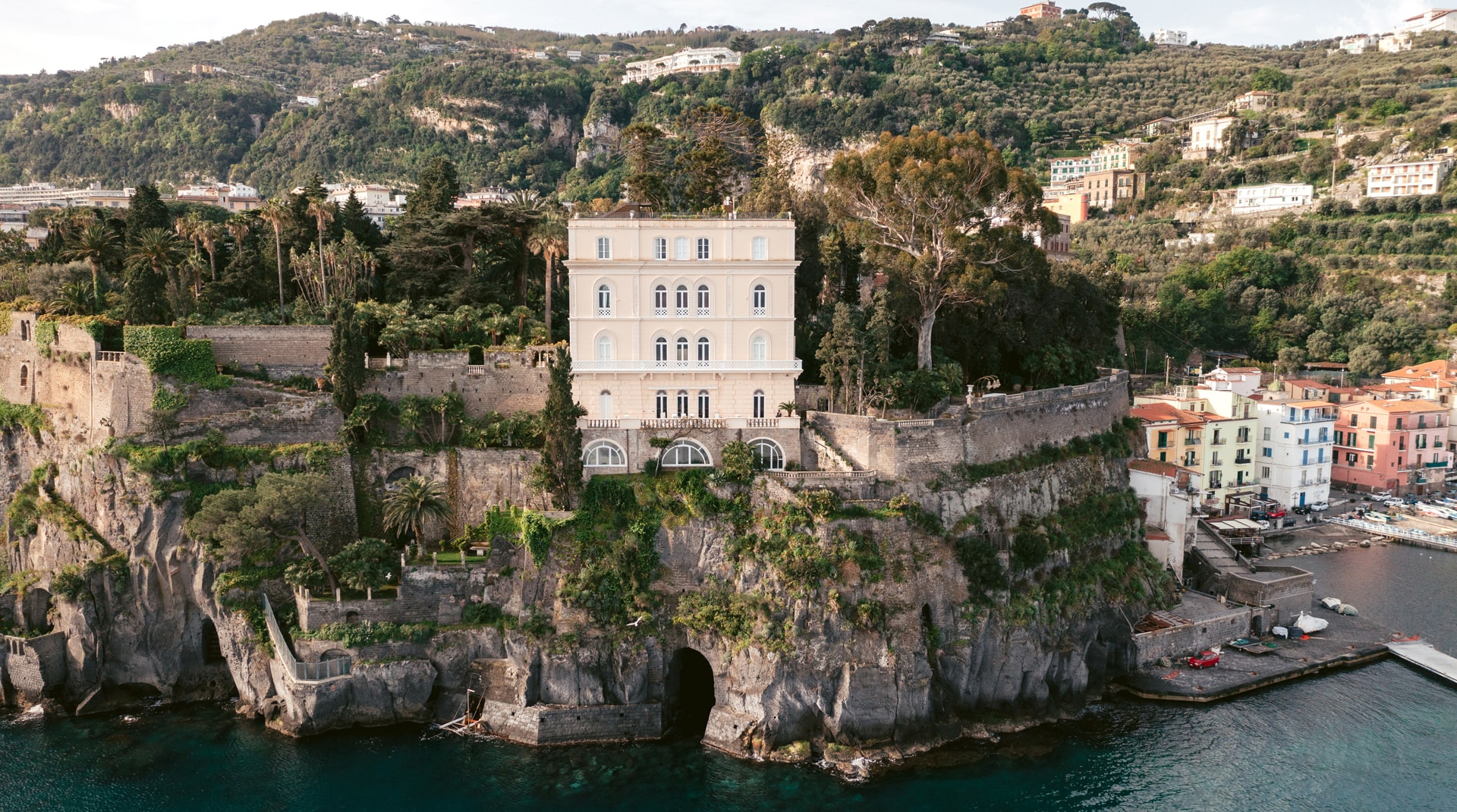 VILLA ASTOR