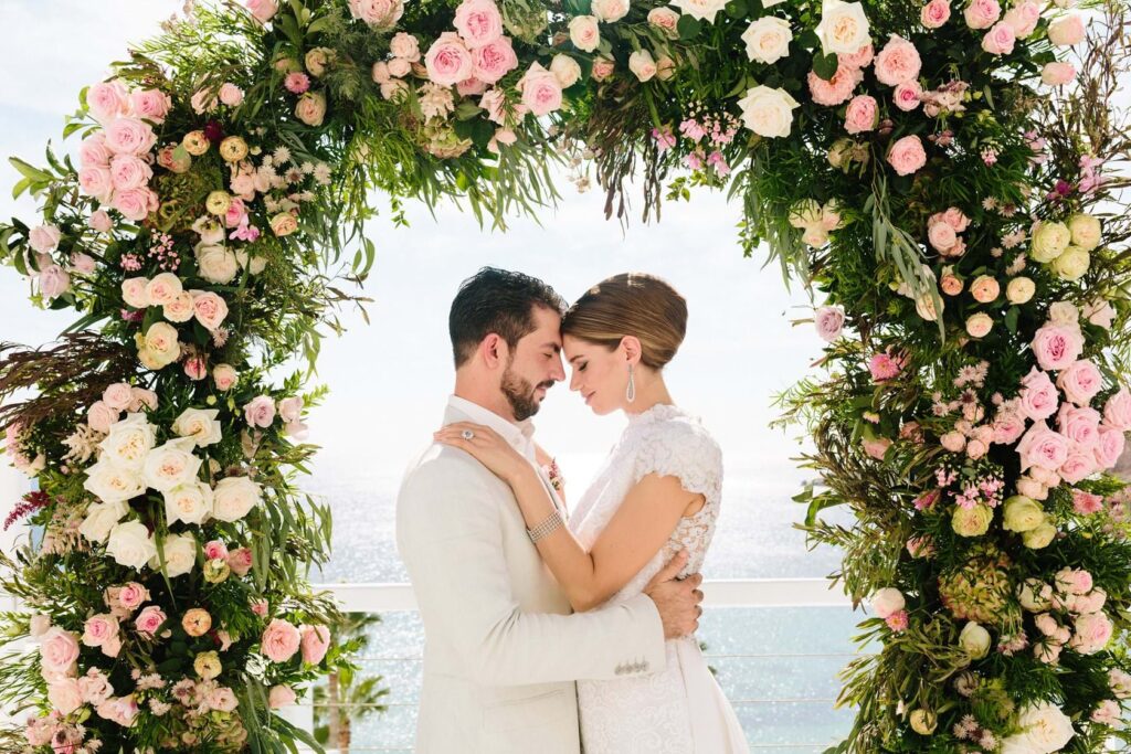 Elegant Luxury Wedding In Mykonos
