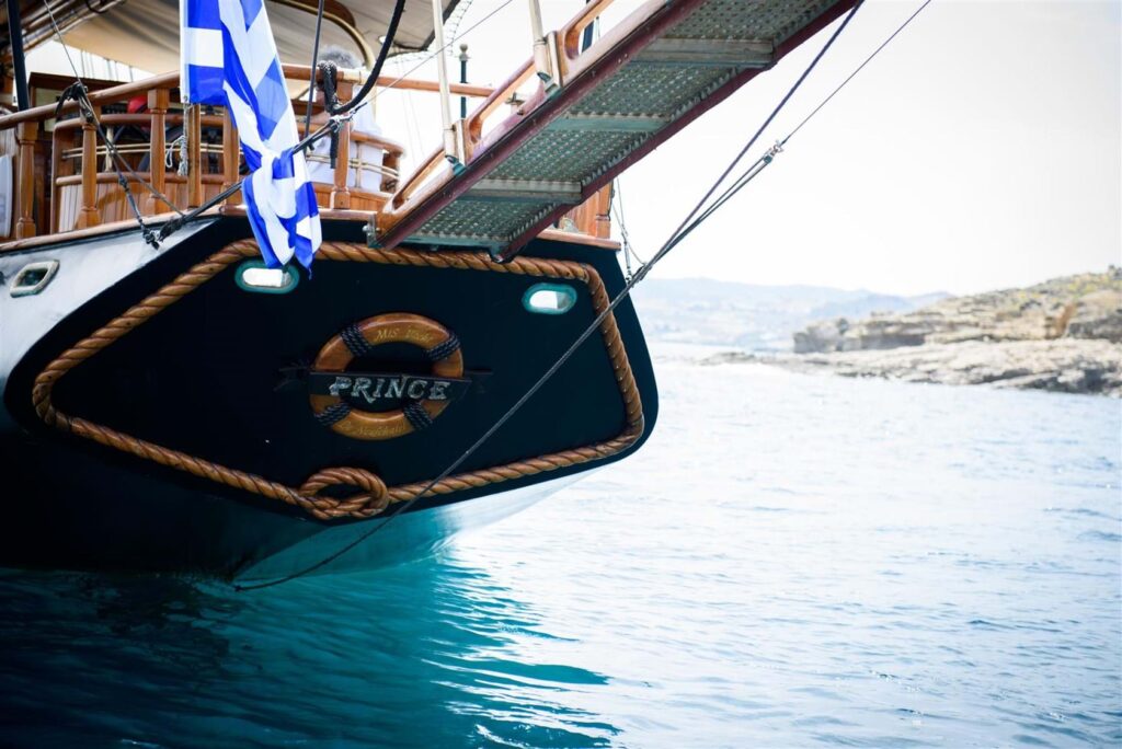 Rhinia Beach BBQ In Mykonos