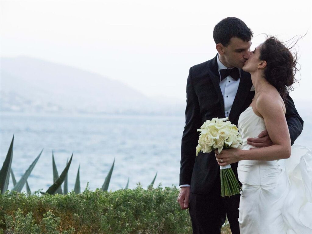 Iranian Chic White Wedding in Athens
