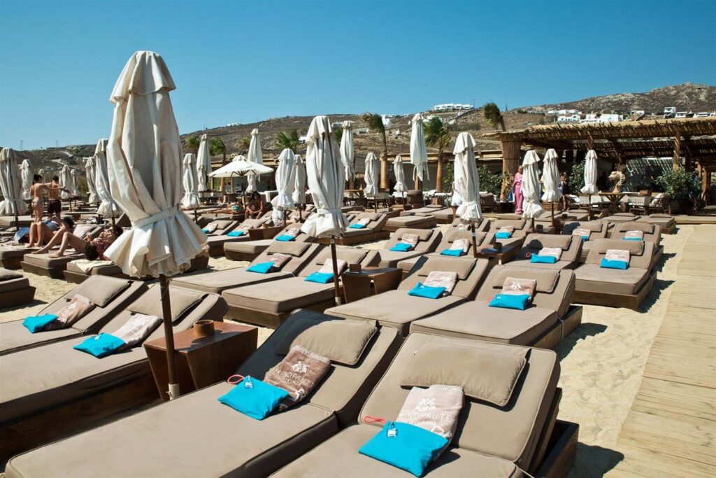 Cosmopolitan Bachelorette In Mykonos