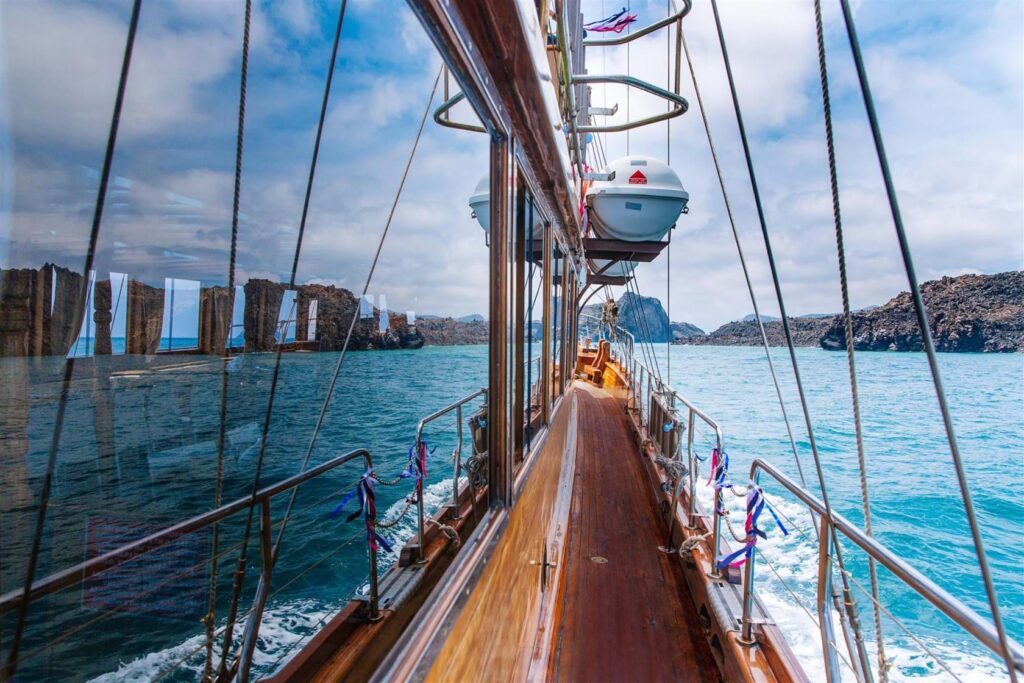Santorini Summer Yacht Party