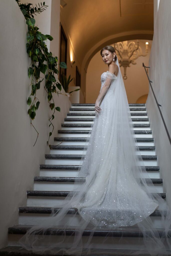 Refined Coastal Wedding in Amalfi