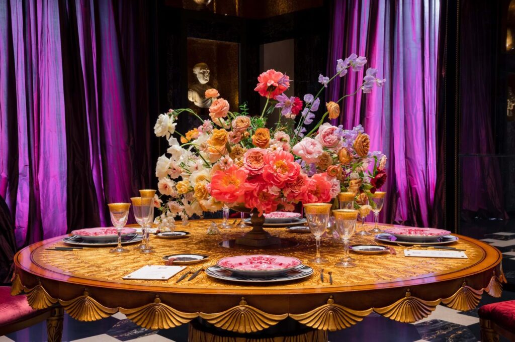 City-chic Roman Wedding at Villa Clara