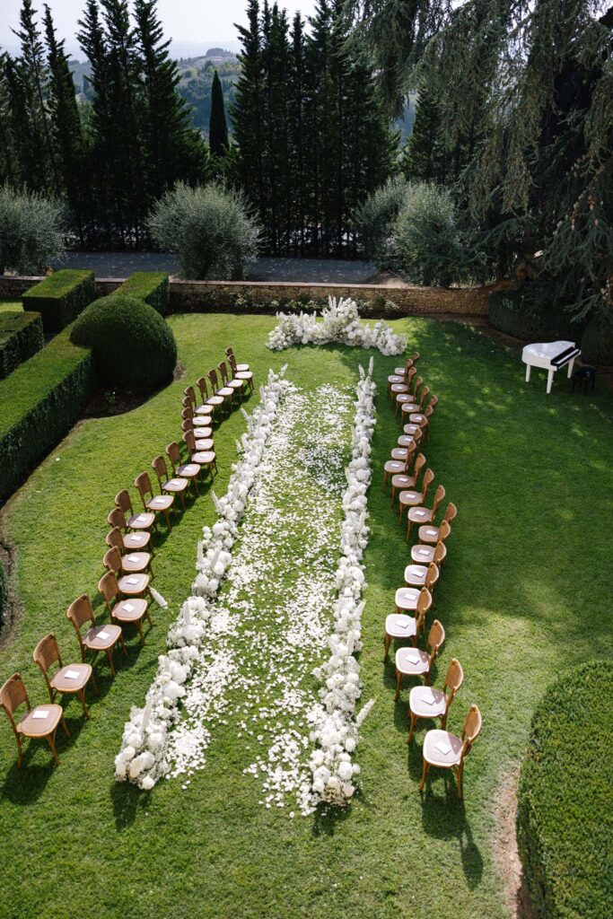 Modern Romance in Tuscany