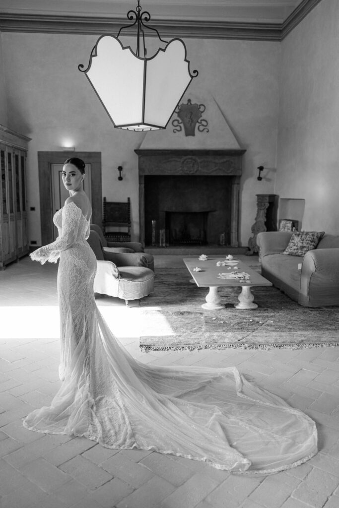 Modern Romance in Tuscany