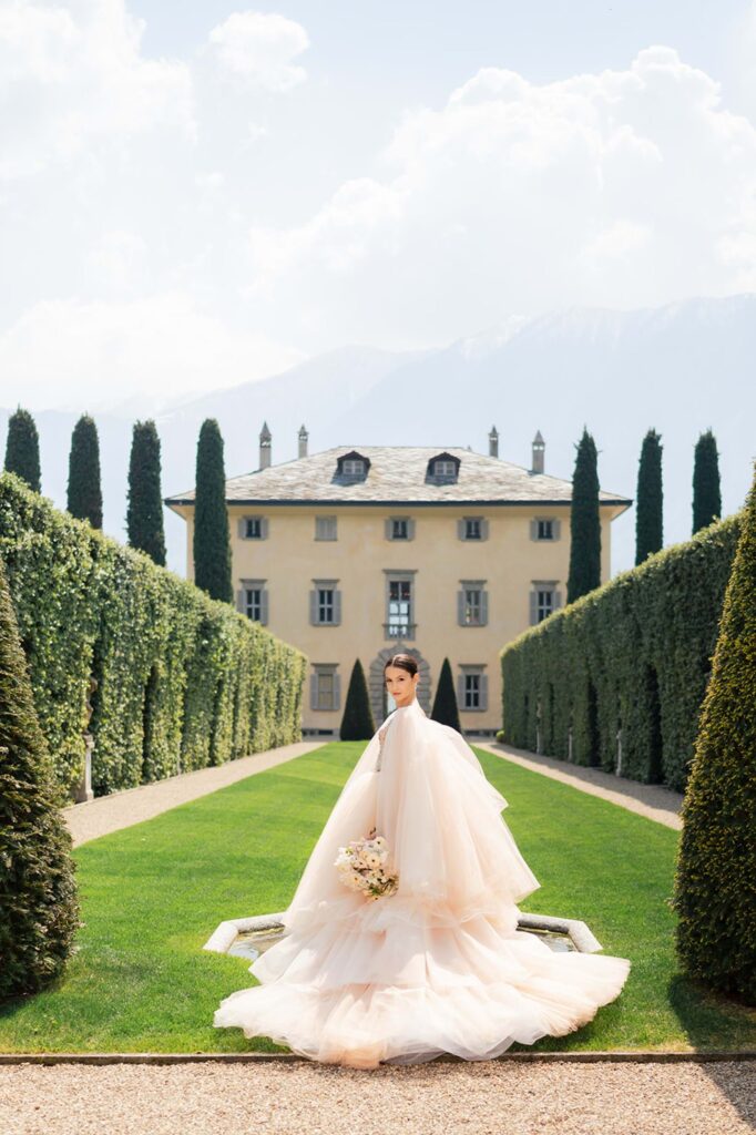 Villa Balbiano Wedding in Pink