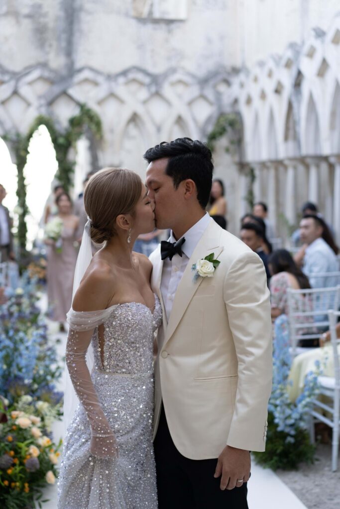 Refined Coastal Wedding in Amalfi