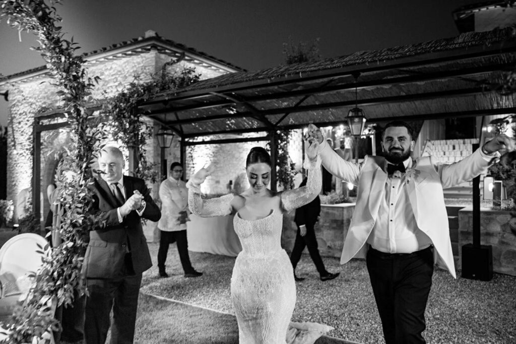 Modern Romance in Tuscany