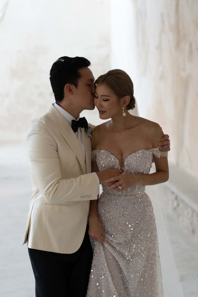Refined Coastal Wedding in Amalfi