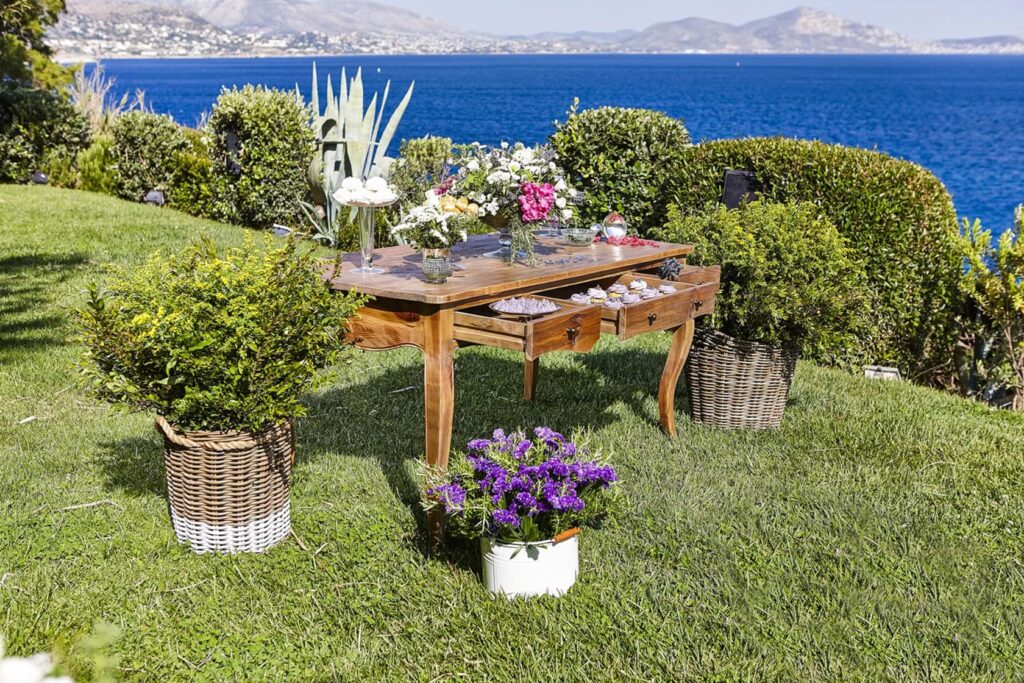 Island Art & Taste Party
