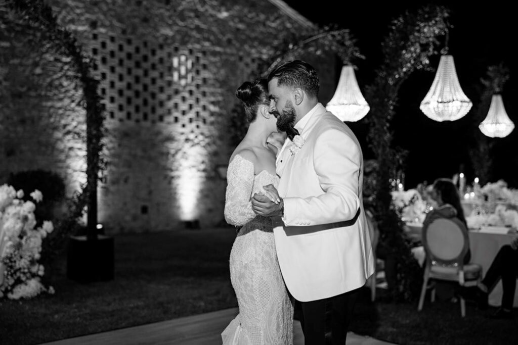 Modern Romance in Tuscany