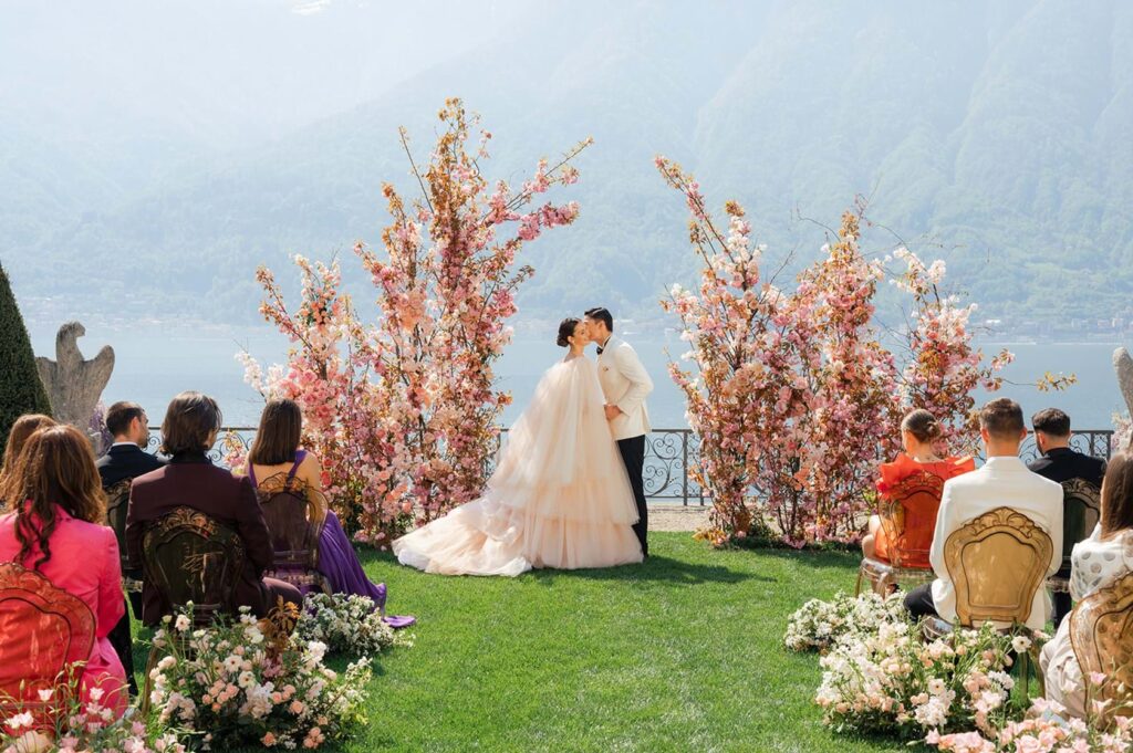 Villa Balbiano Wedding in Pink