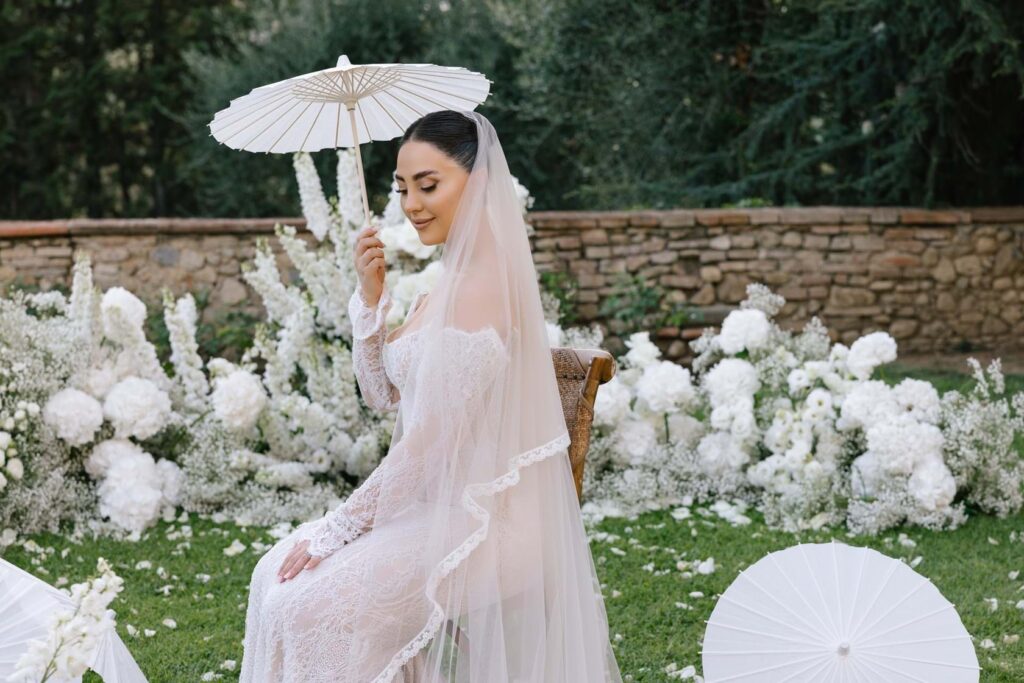 Modern Romance in Tuscany
