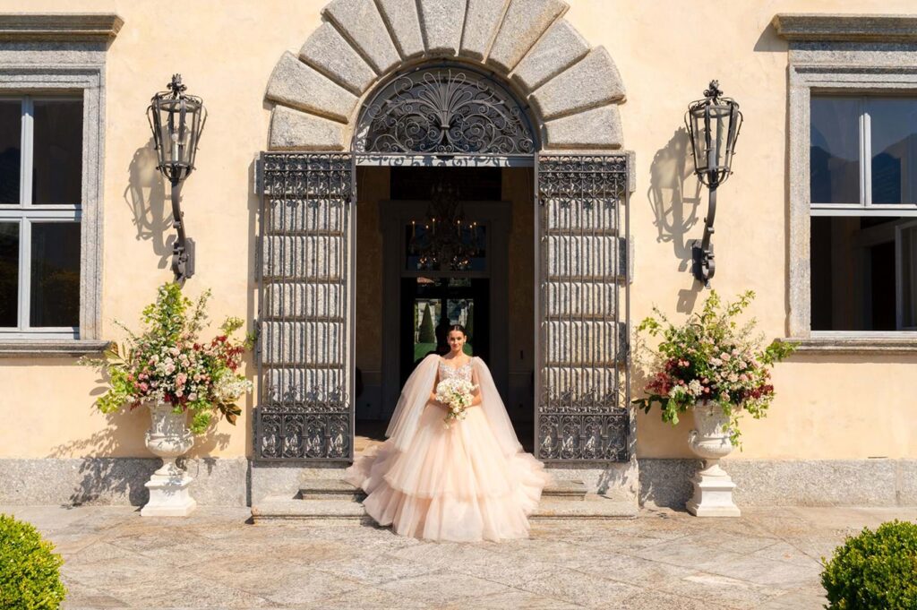 Villa Balbiano Wedding in Pink