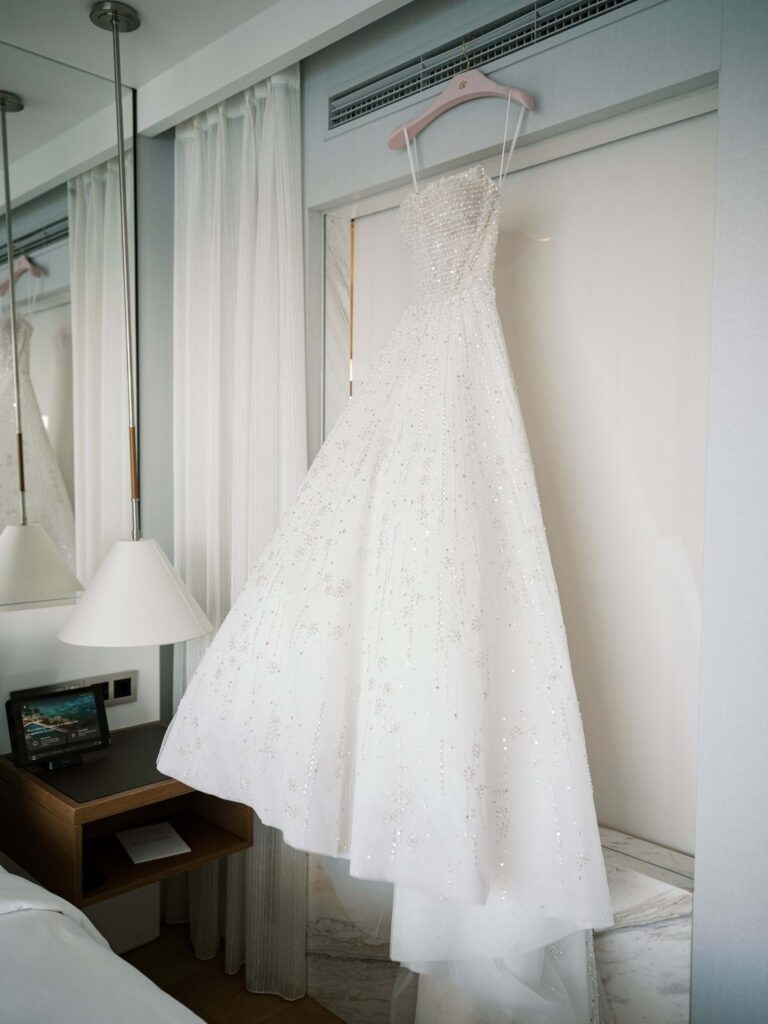 Mythic Glam Wedding in Athens Riviera