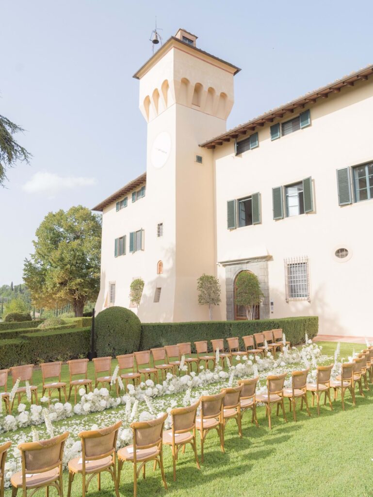 Modern Romance in Tuscany