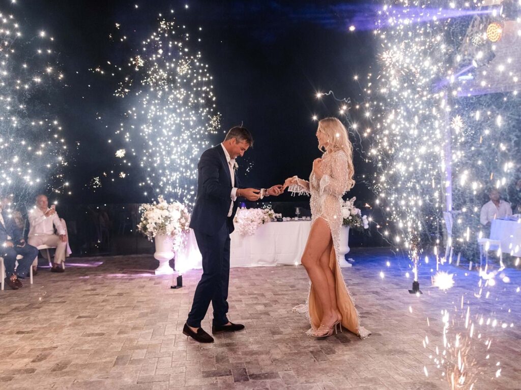 White Luxury Wedding in Mykonos