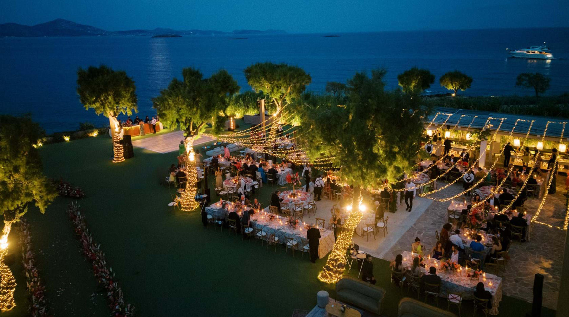 ATHENS RIVIERA WEDDING IN RESIDENCE