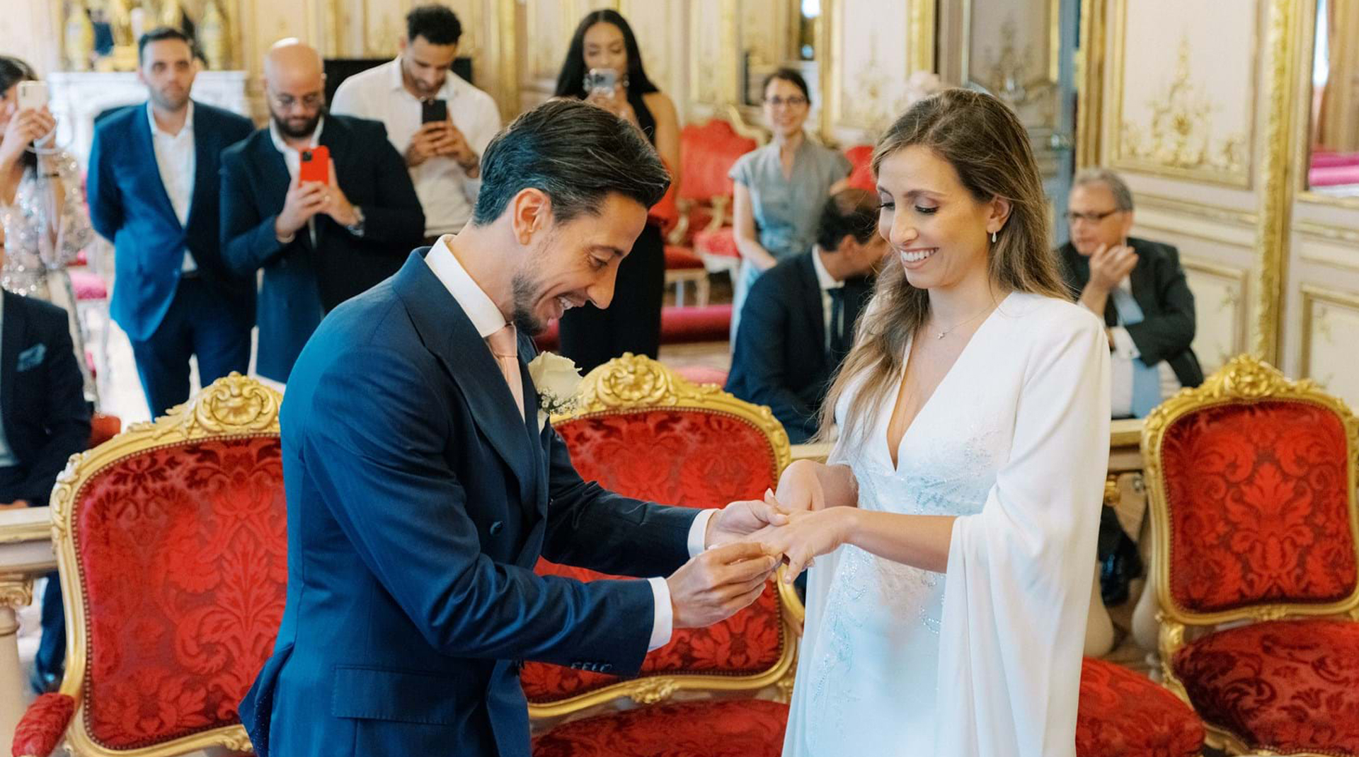 CLASSY UPSCALE WEDDING IN PARIS