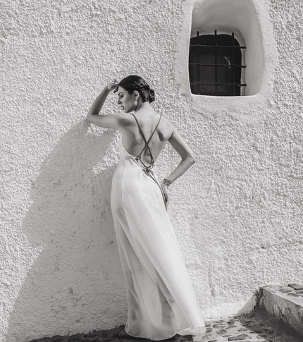 CLOTHING BRAND EDITORIAL IN SANTORINI