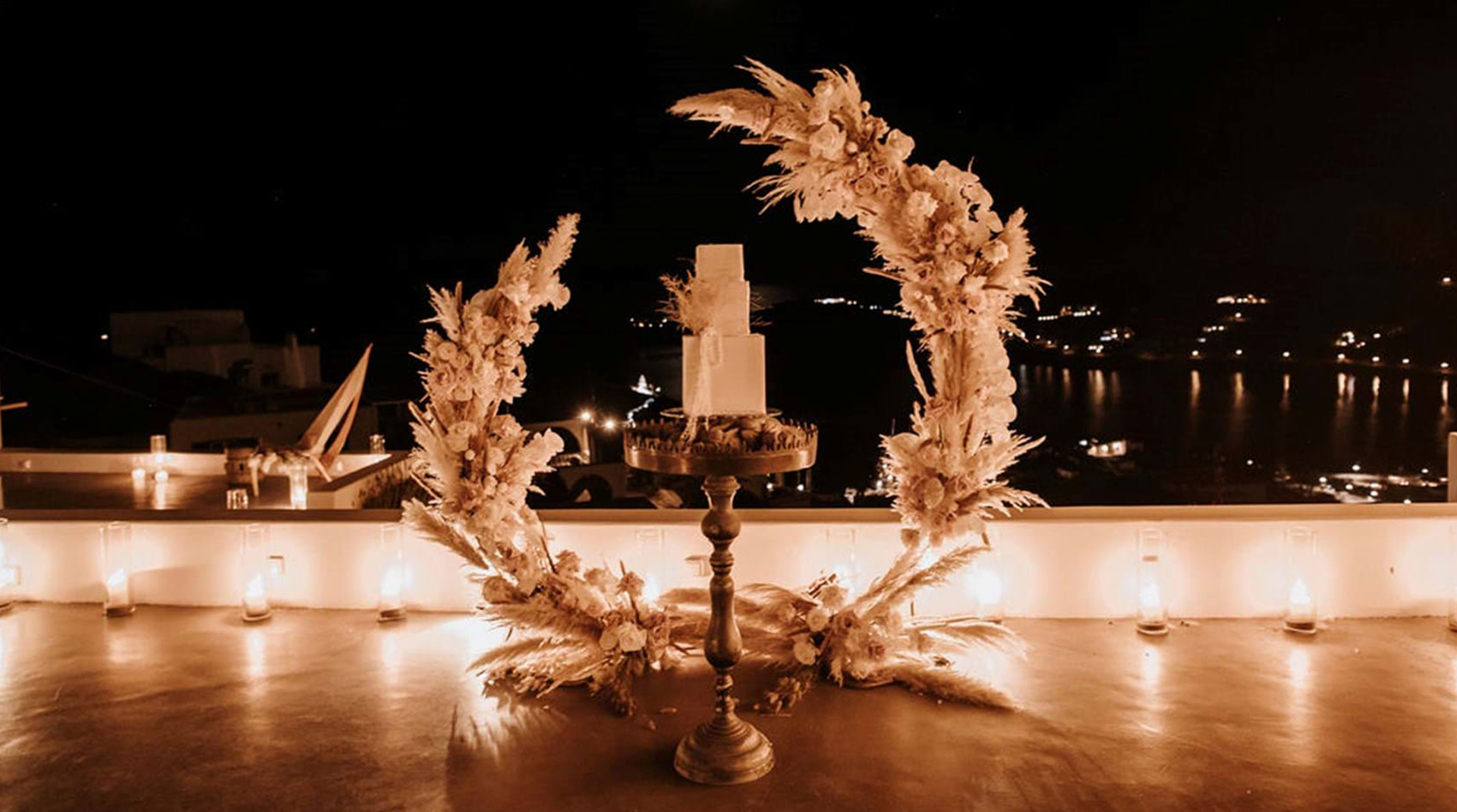 DREAMY BOHO BEACH WEDDING IN IOS