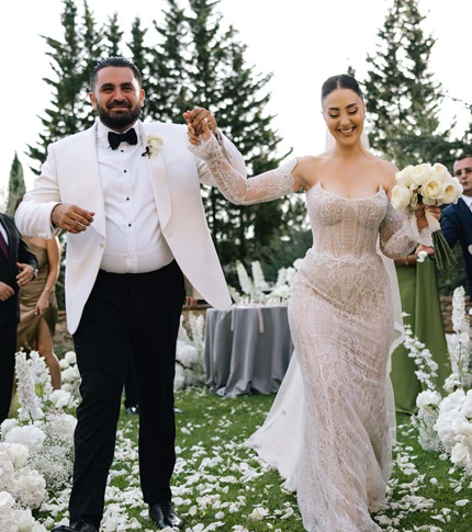 MODERN ROMANCE IN TUSCANY