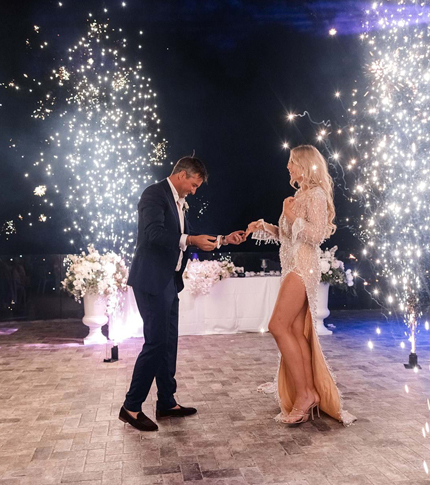 WHITE LUXURY WEDDING IN MYKONOS