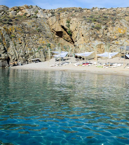 PRIVATE BEACH PARTY IN MYKONOS