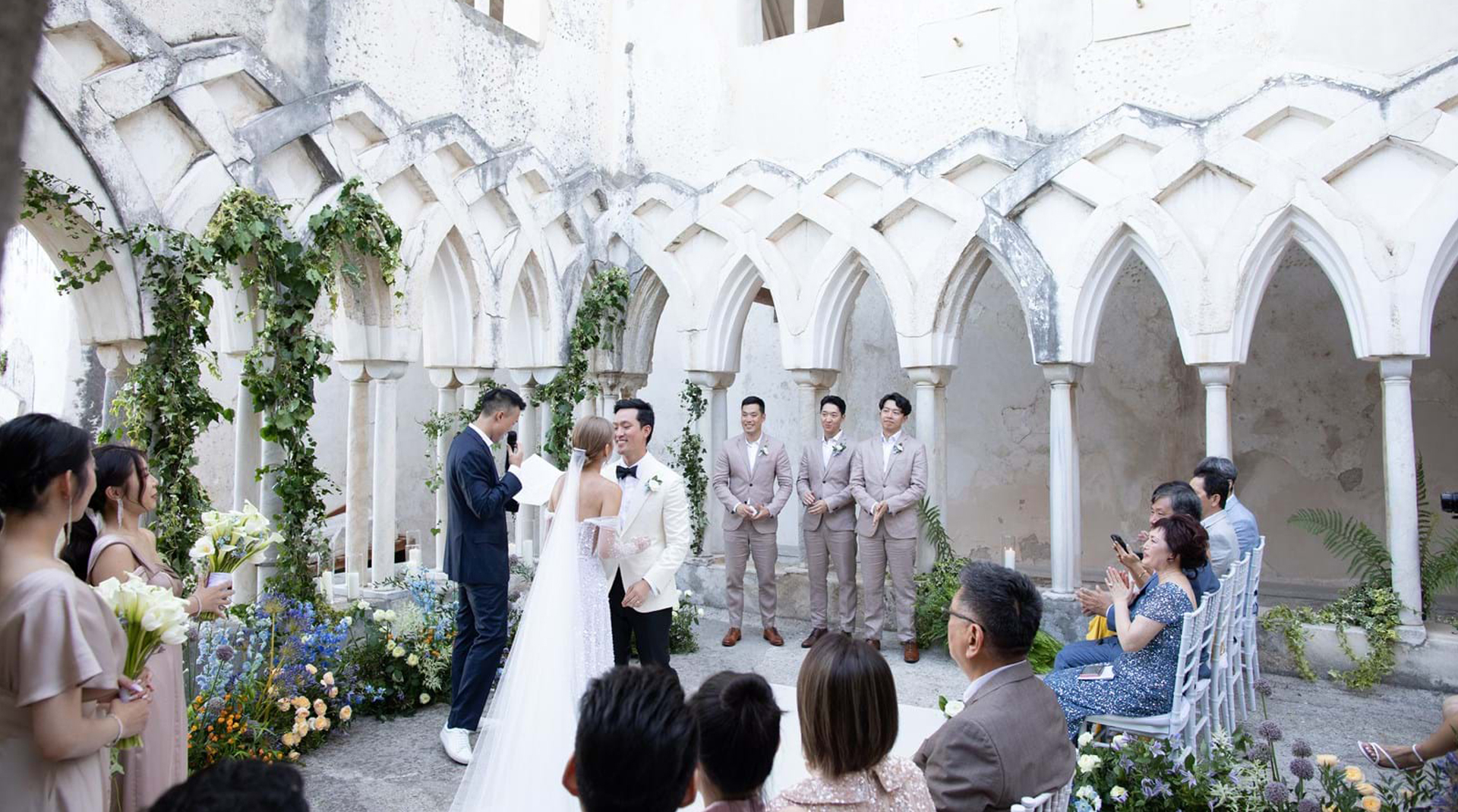 REFINED COASTAL WEDDING IN AMALFI