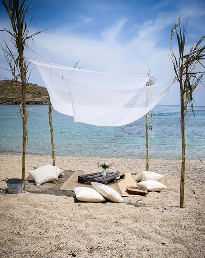 Rhinia Beach BBQ In Mykonos