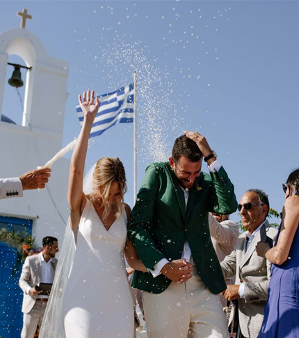 SUMMER WEDDING IN PAROS
