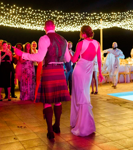 TIMELESS PAROS WEDDING