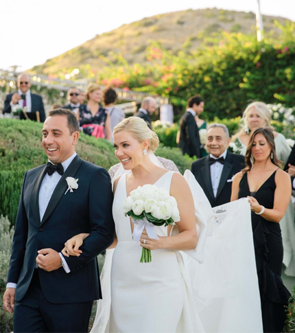 WHITE & GOLD WEDDING IN ATHENS RIVIERA