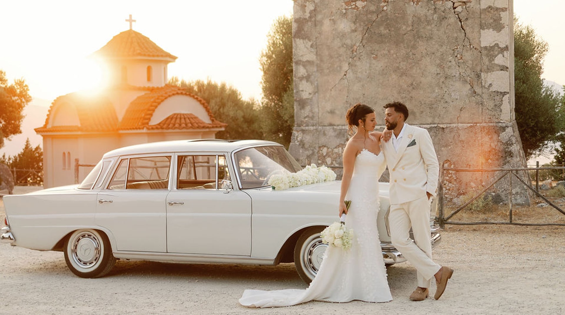 A ROMANTIC DESTINATION WEDDING IN KEFALONIA